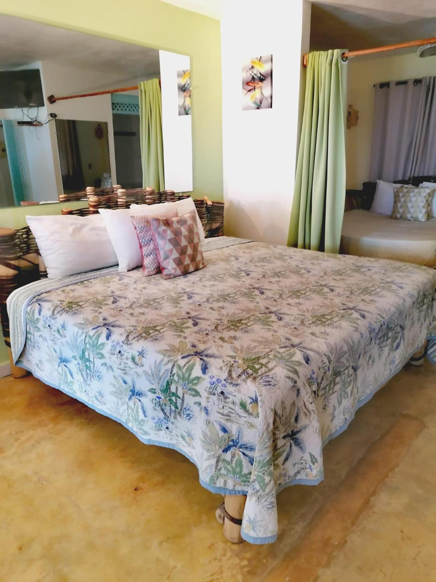 B&B Aparthotel La Isleta Las Galeras Exterior photo